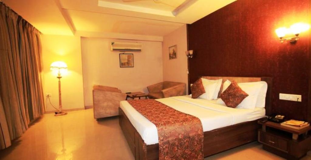 Hotel Eden Ahmedabad Habitación foto
